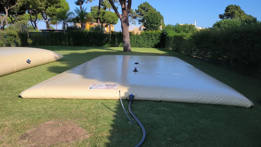 Depósito flexível para água potável 25 000litros com 1 Válvula DN50.