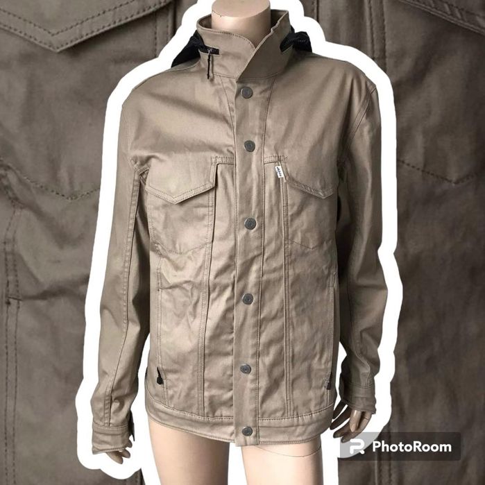 Levi's jeansowa kurtka damska z kapturem i ukrytymi kieszeniami M
Rozm