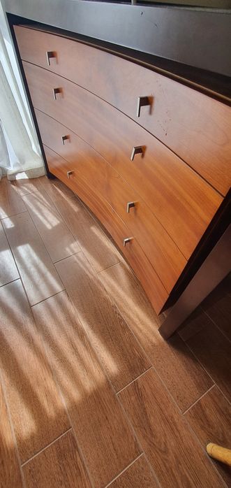 Oportunidade! Mobilia de Quarto em Madeira Maciça de Cerejeira