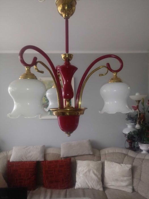 Żyrandole retro z PRL-u plus klosze z epoki