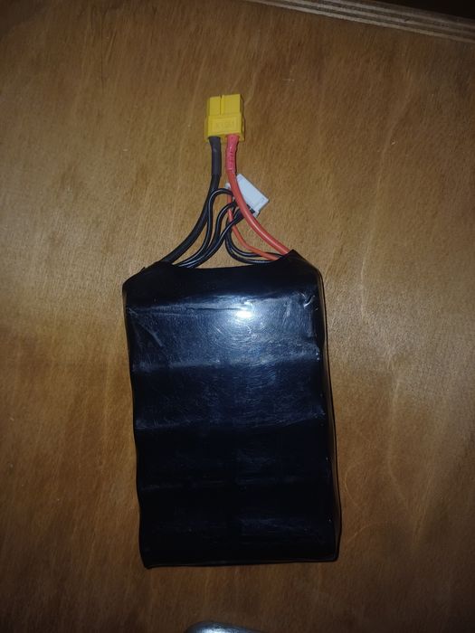 Продам батарейки  5s1p