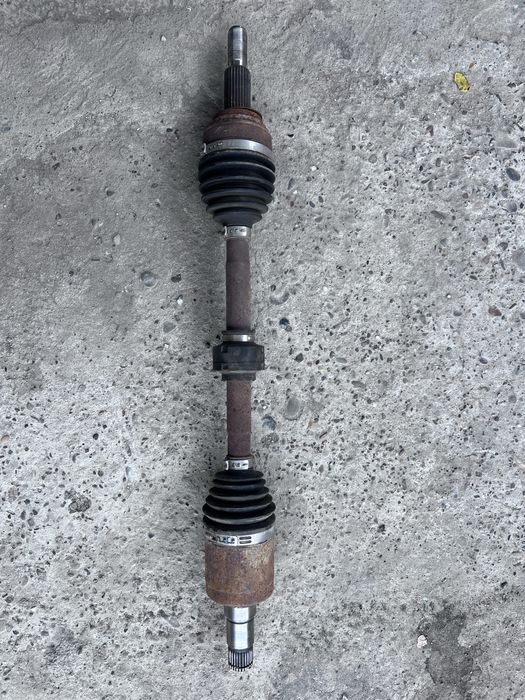 Полуось / піввісь Ford Mustamg mach e