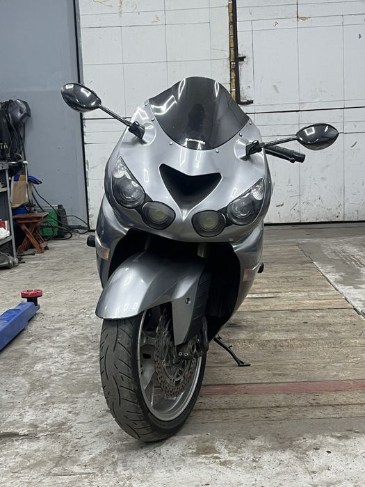 Прдам Kawasaki ZZR1400