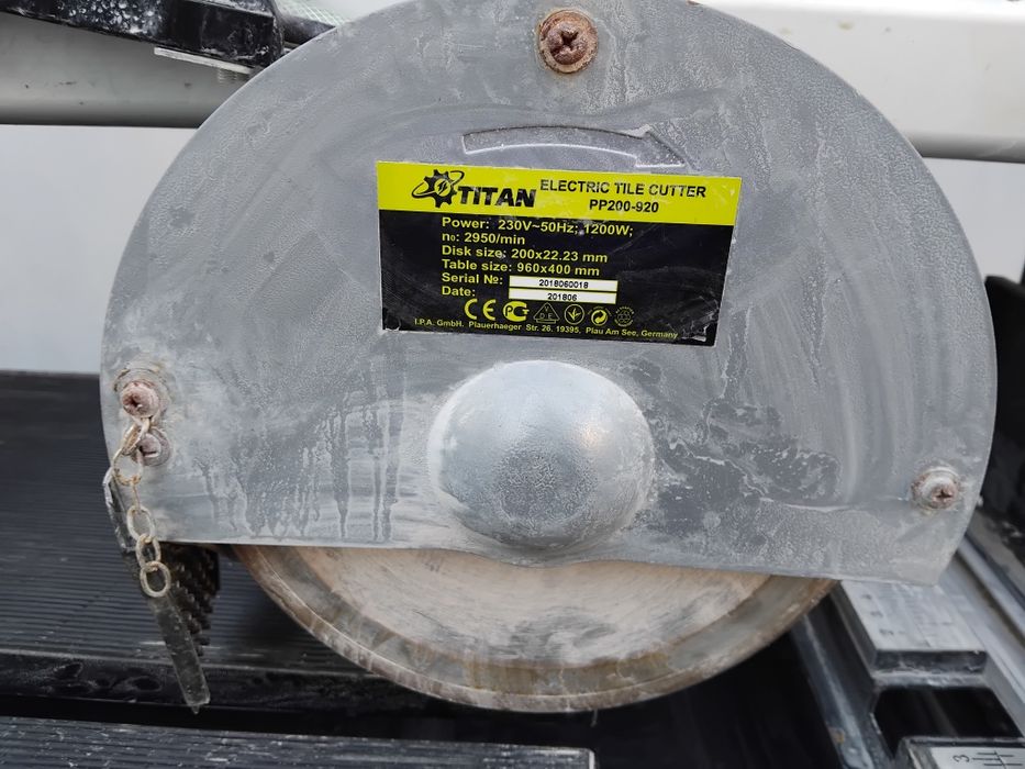 Електричний плиткоріз Titan PP200-920