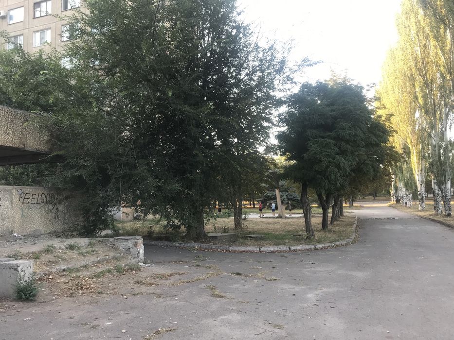Продажа помещения примыкает к общежитию