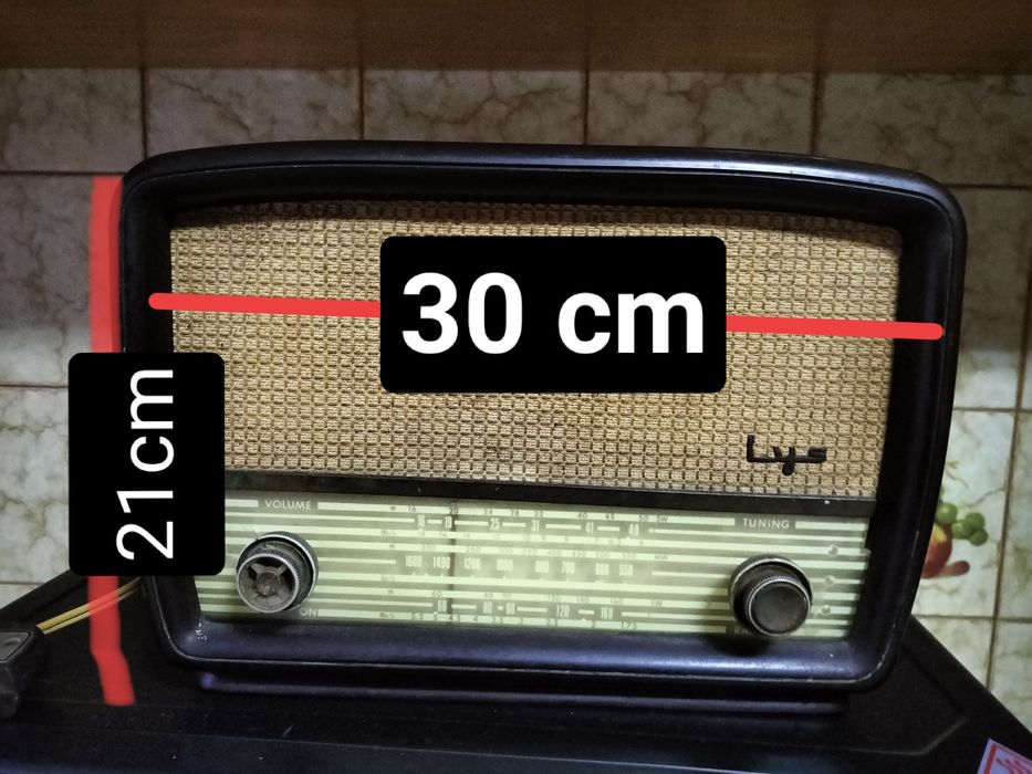 Rádio antigo marca Lys