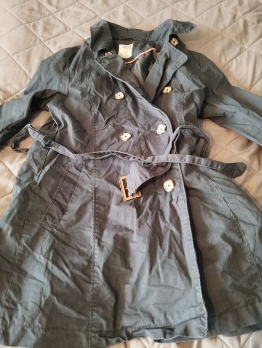 Trencz rozmiar M damski lub młodzieżowy