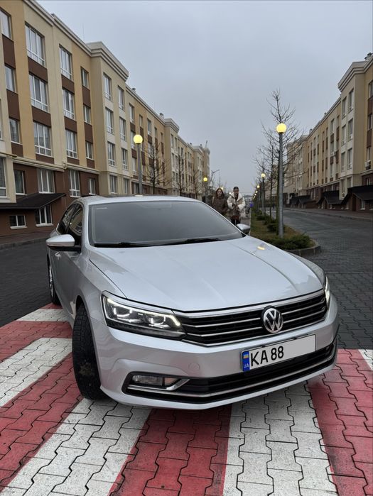 Продам Volkswagen Passat 2016