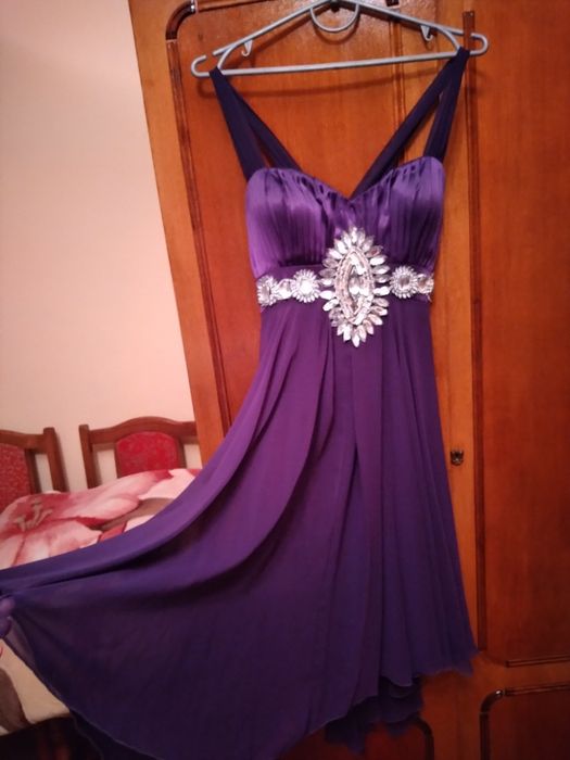 Плаття на випускний