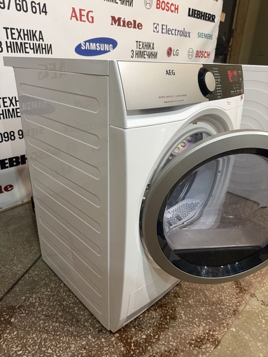 Сушильна машина AEG T8DE76585 з Німеччини