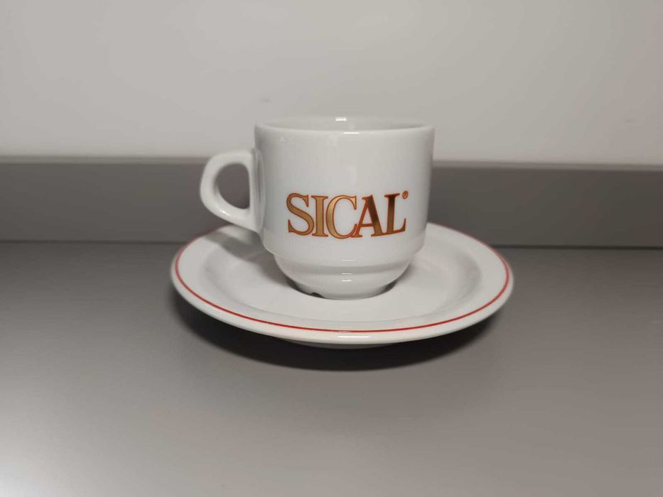 Chávena de Café + Pires — SICAL64584897486593122