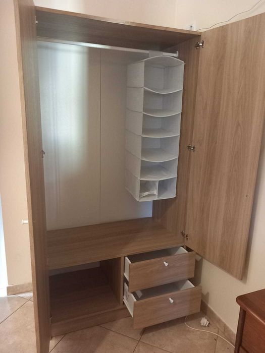 Roupeiro IKEA Vilhatten 190 x 98 x 55