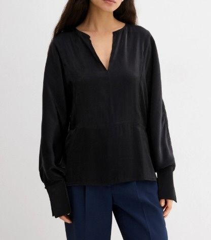 B.P.C satynowa czarna bluzka 44.