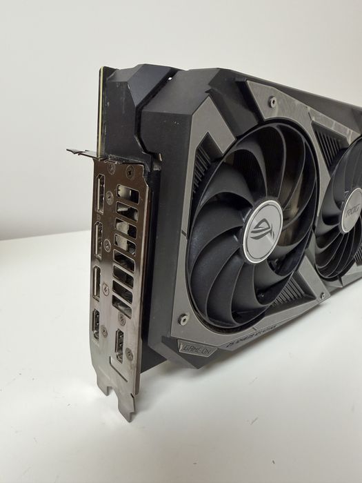 Karta graficzna Asus Rog Strix RTX 3090 24GB