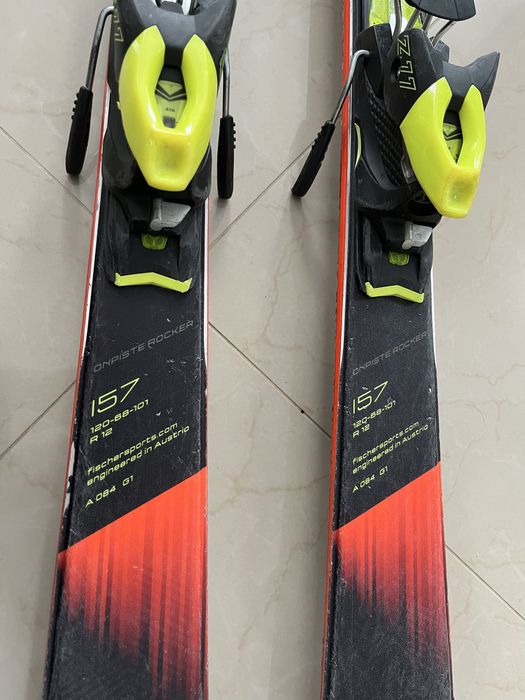 Narty Fischer the Curv RC4 Ti