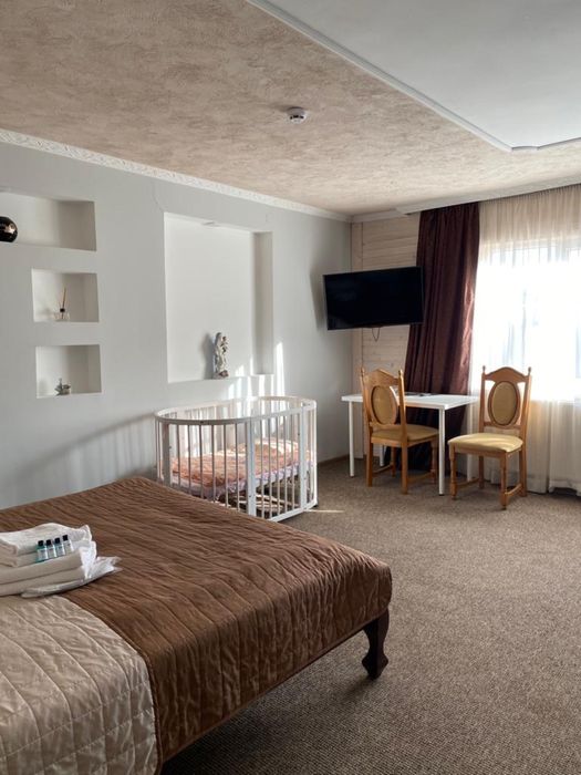 Відпочинок в Карпатах садиба SHULC з БАСЕЙНОМ +32 вода +32