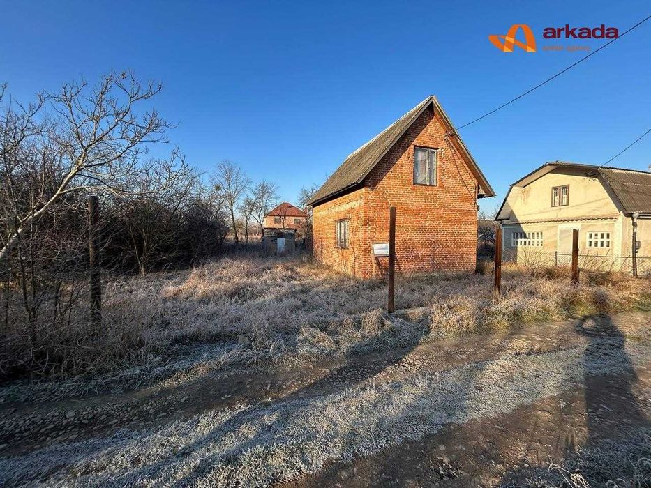 Продам дачу Є комунікації 4.5сотки