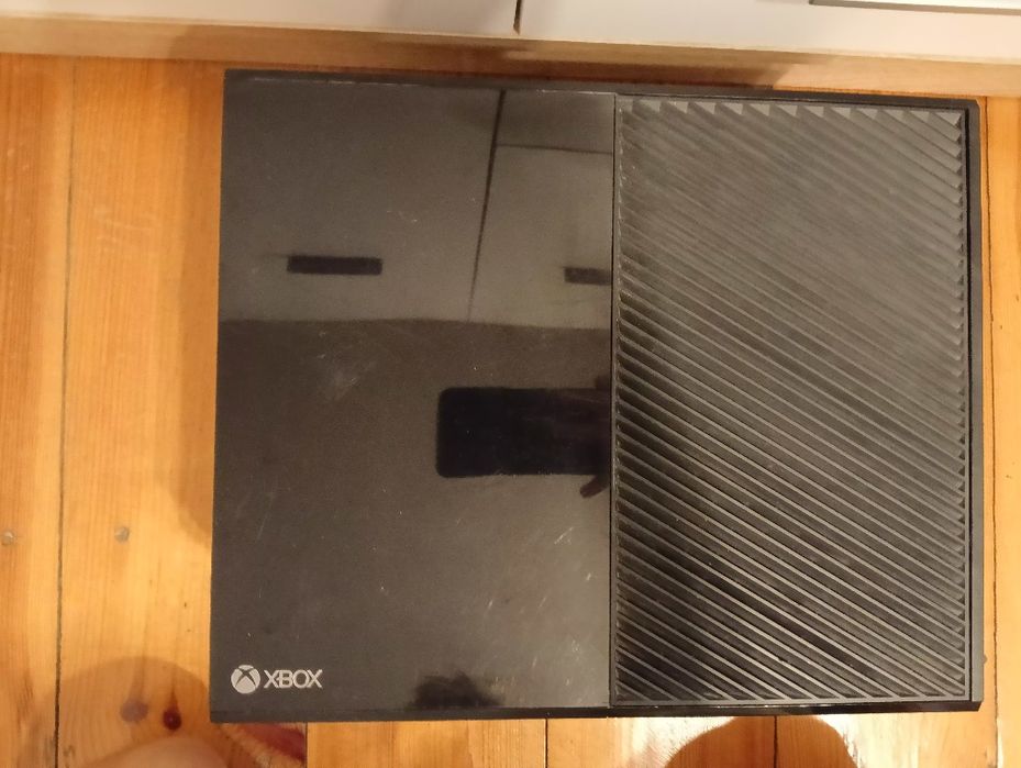 REZERWACJA  2x Konsola Xbox one + gry + pad