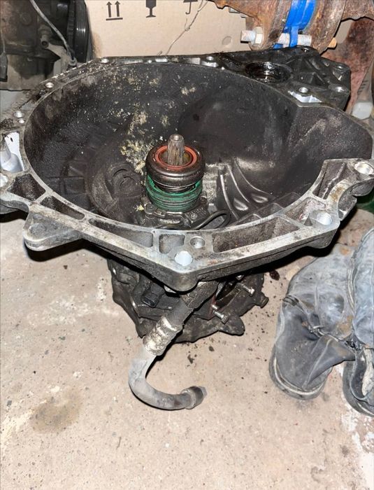 Коробка кпп від опель вектра б