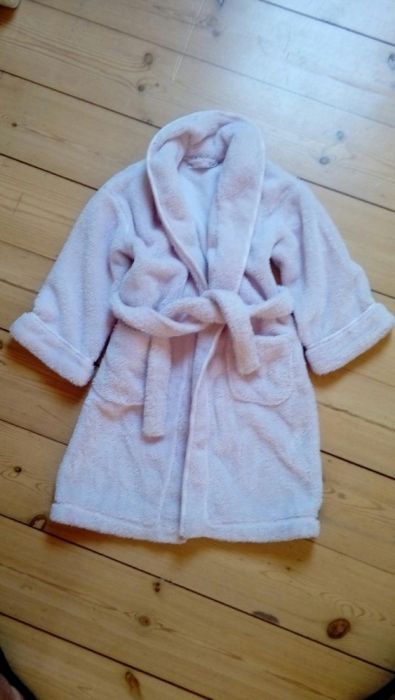 Szlafrok jasny róż dziewczynka porannik