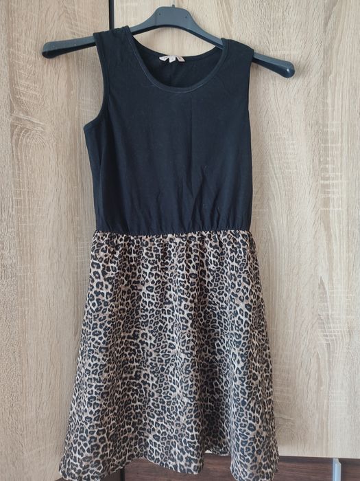 Sukienka w panterkę S