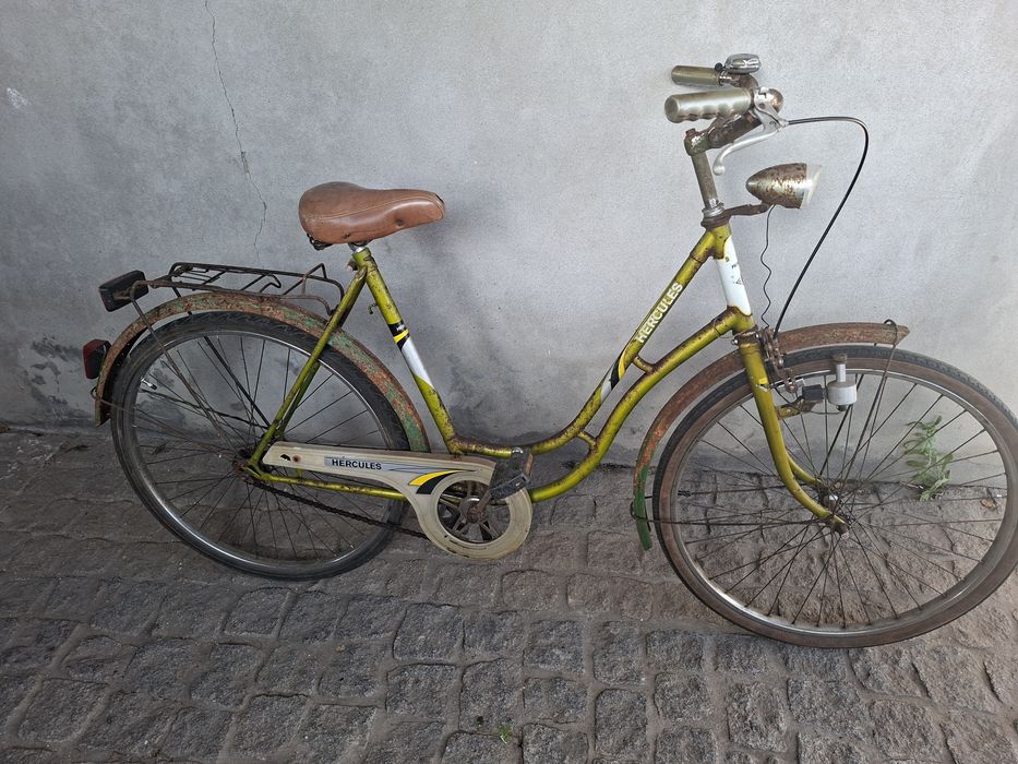 Bicicleta antigas hércules