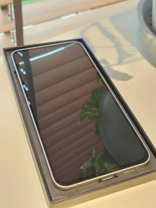 Samsung Galaxy S24 FE SM-S721B/DS 128GB