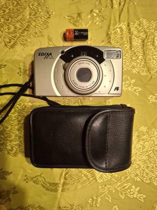 Aparat fotograficzny EDIXA V 30 ZOO AF