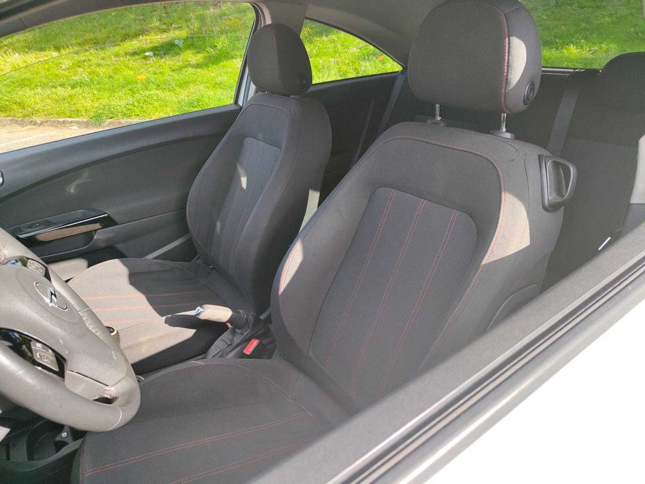 Opel Corsa Black Edition