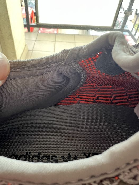 Yeezy boost 350 v2 beluga reflective