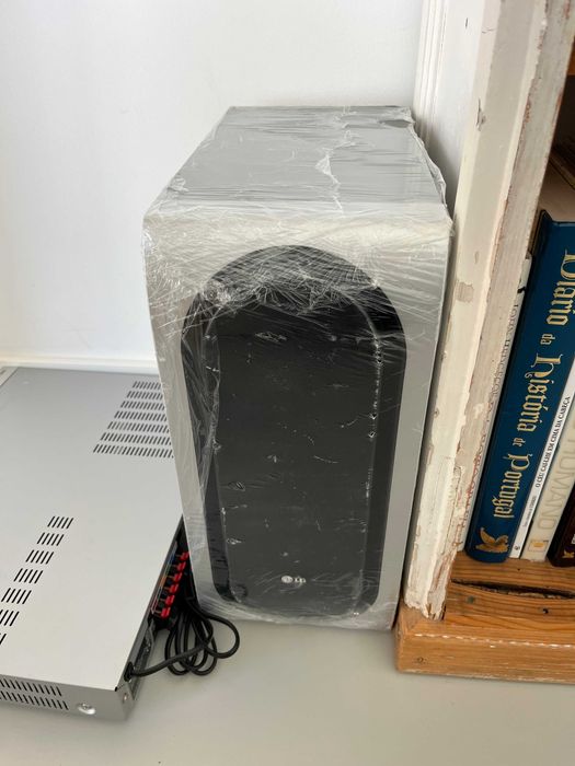 Dvd e dolby surround marca LG -Novo