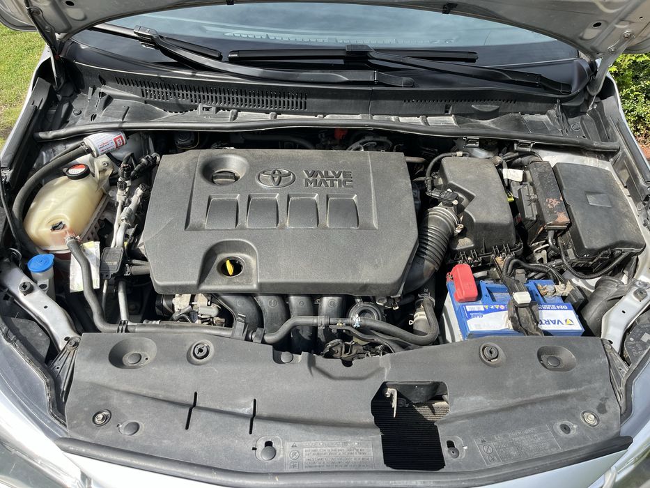 Toyota Avensis 2017 2.0 benzyna gaz automat
