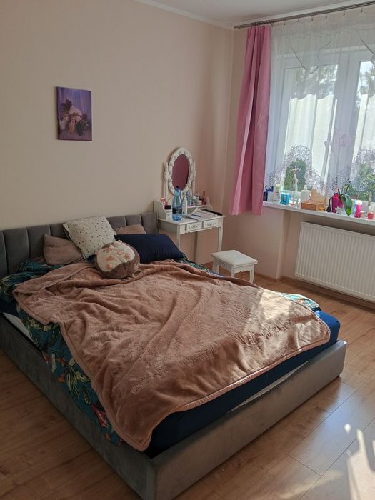 Sprzedam połowe domu - bliźniak