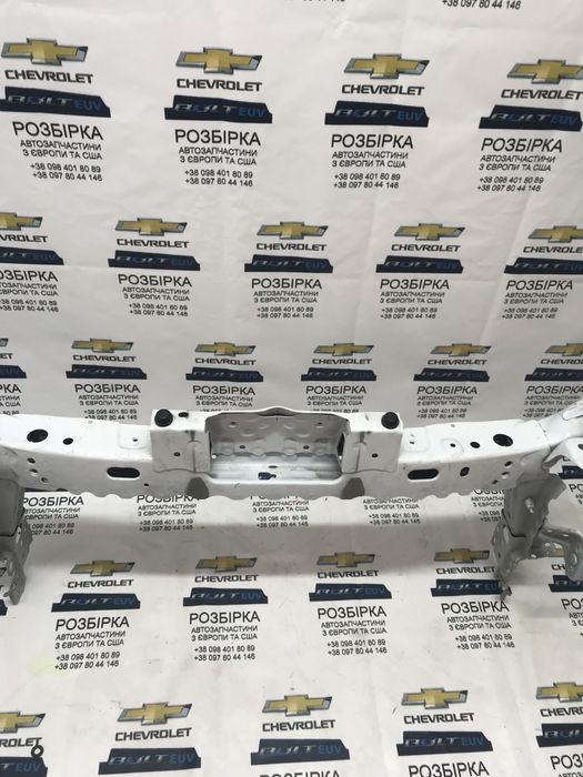 Телевізор Chevrolet bolt EUV , передня панель