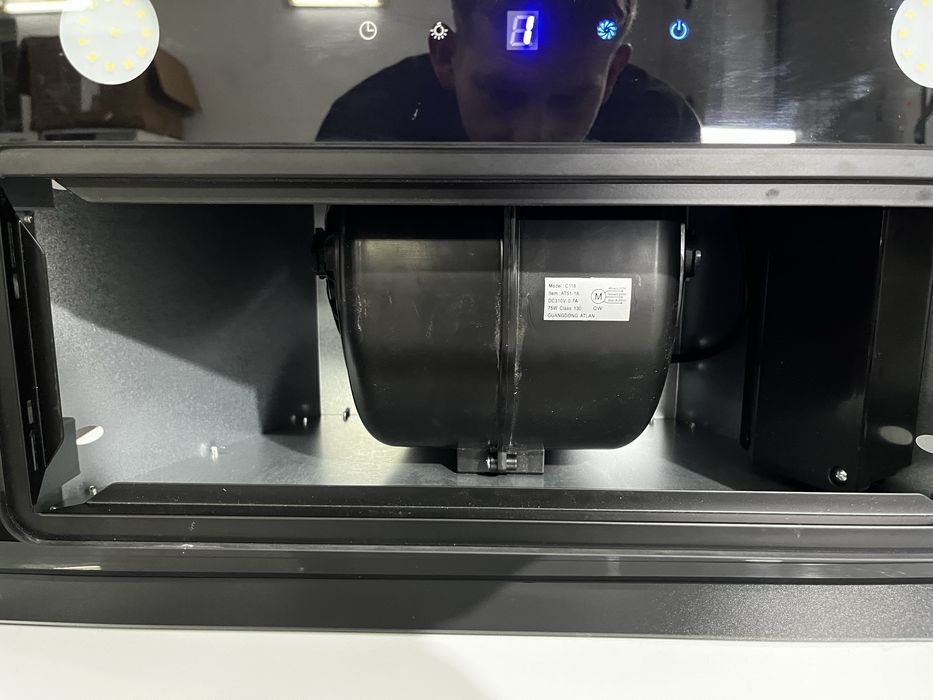 Вбудована Інтегрована витяжка Point