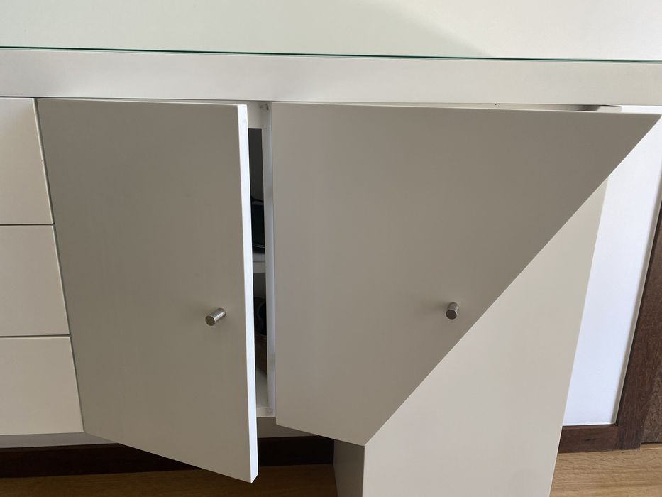 Vendo movel em cerejeira lacado a branco