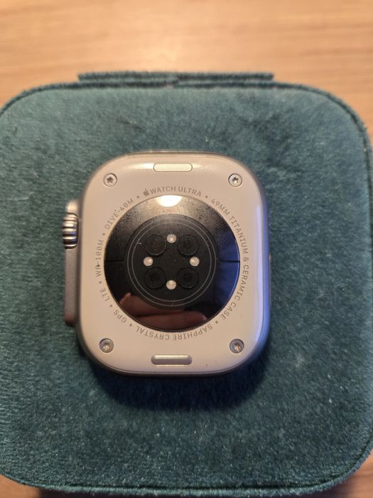 Apple watch ultra tytan