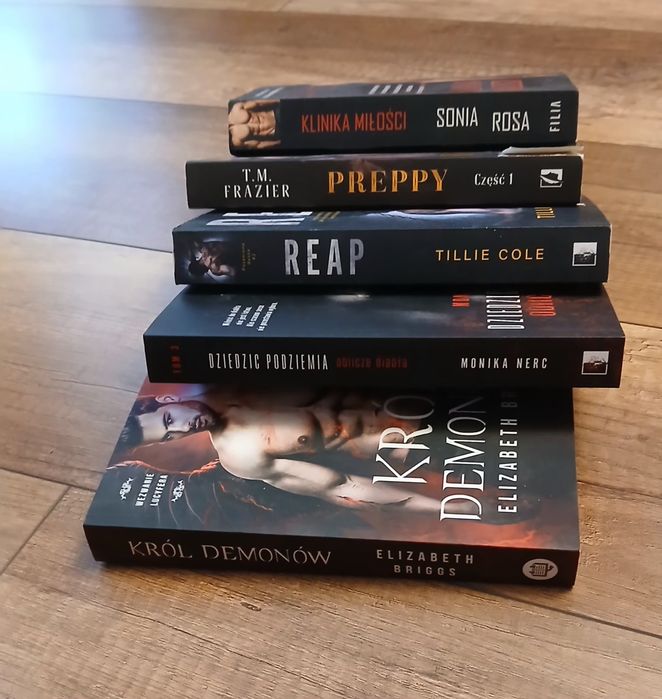 Książki romanse 5 sztuk