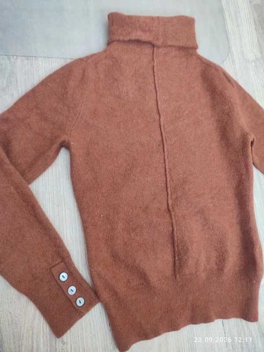 piękny, elegancki sweter w odcieniu brązu rozm. S. 100% kaszmiru