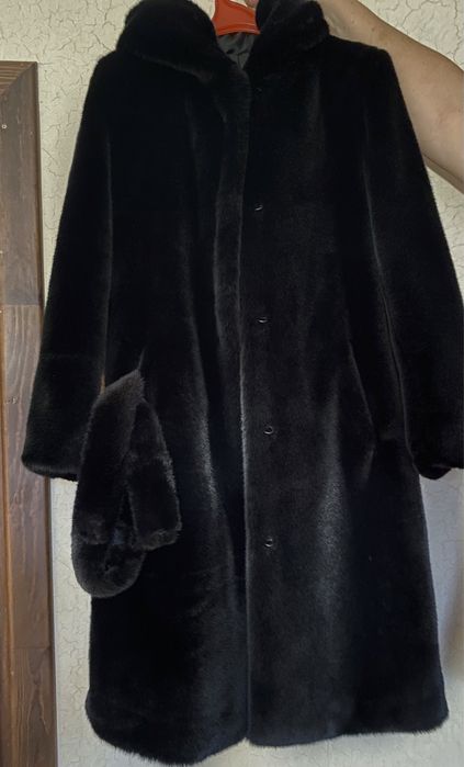 терміново продам шубу