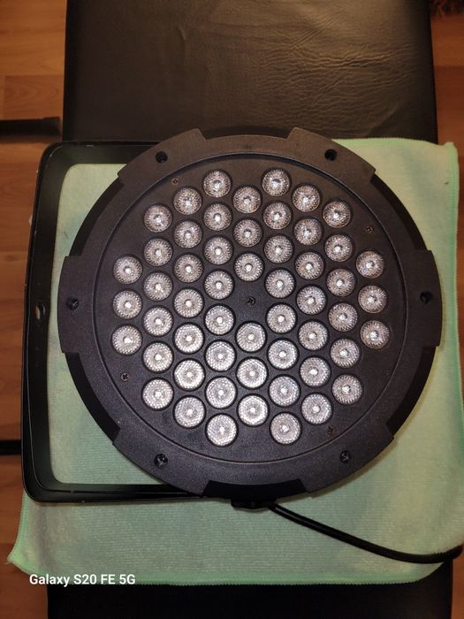 Projectores Mark RGB 54 Ledes RGB Modelo Superparled Eco 85