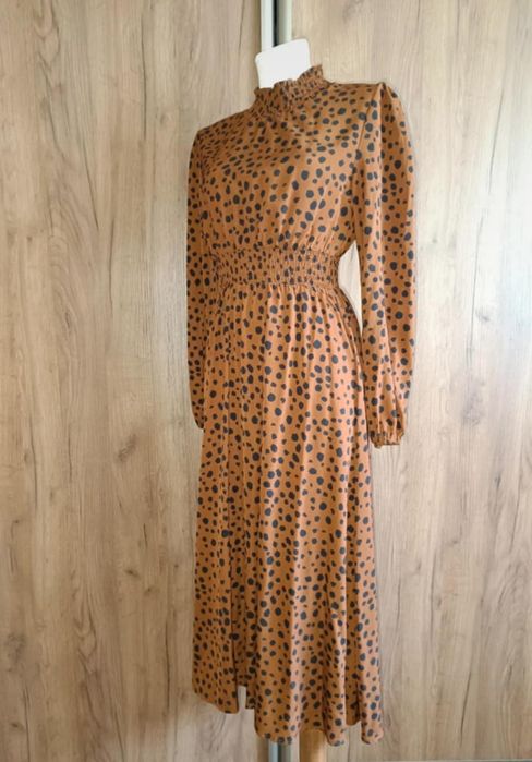 Zwiewna sukienka damska długa długi rękaw Italian Style 36 S