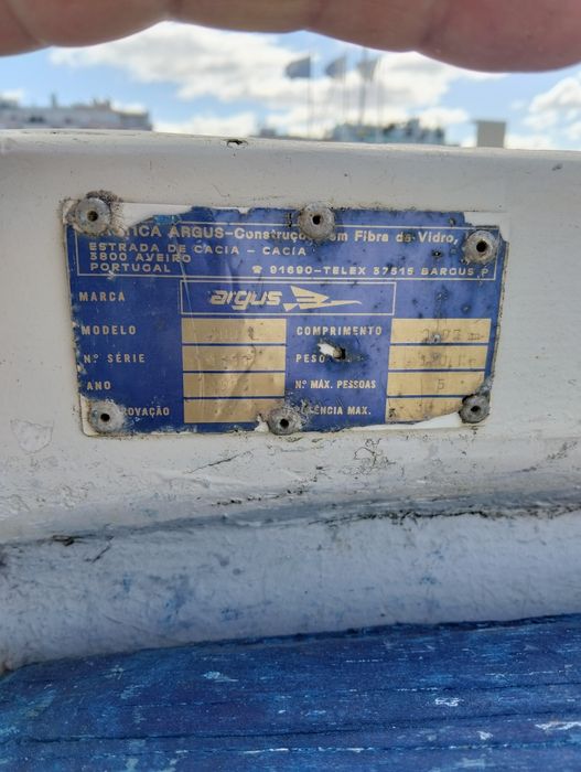 Vende-se Barco 4m com motor Yamaha 25hp com Trim e arranque elétrico | tudo em bom estado