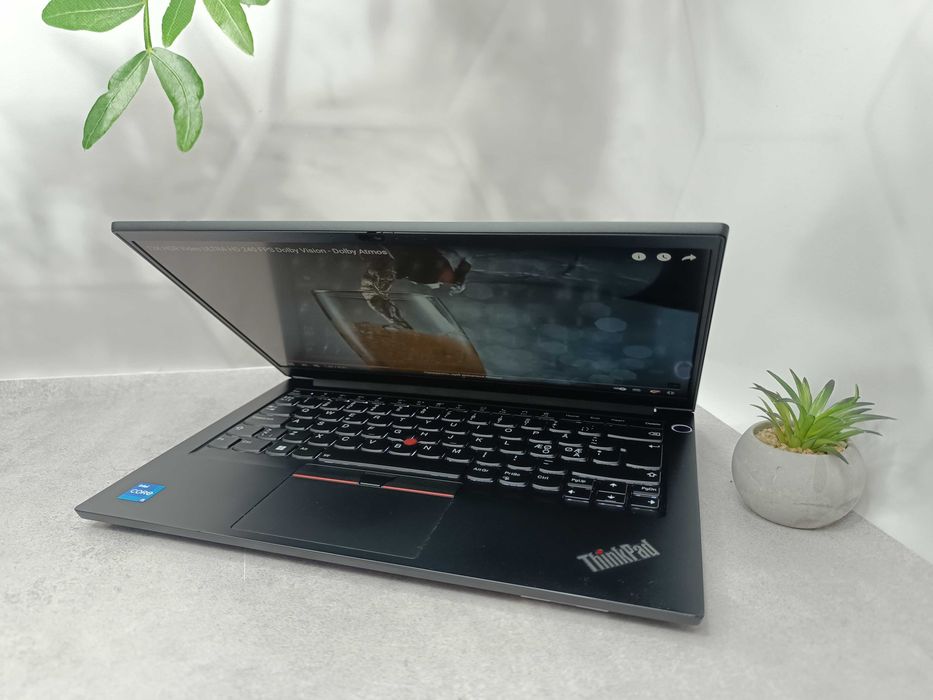 Ноутбук Lenovo ThinkPad E14 Gen 2/i5-1135G7/8GB/256M2/14"/Full HD IPS