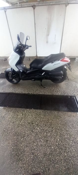 Scooter yamaha xmax 125