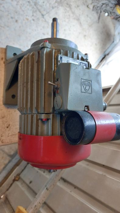 Motor Elétrico Monofásico EFACEC