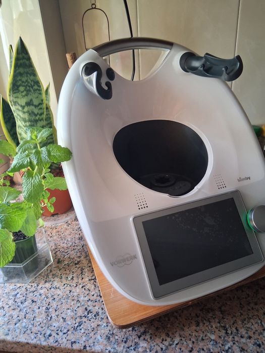 Bimby modelo TM6 - muito bom estado