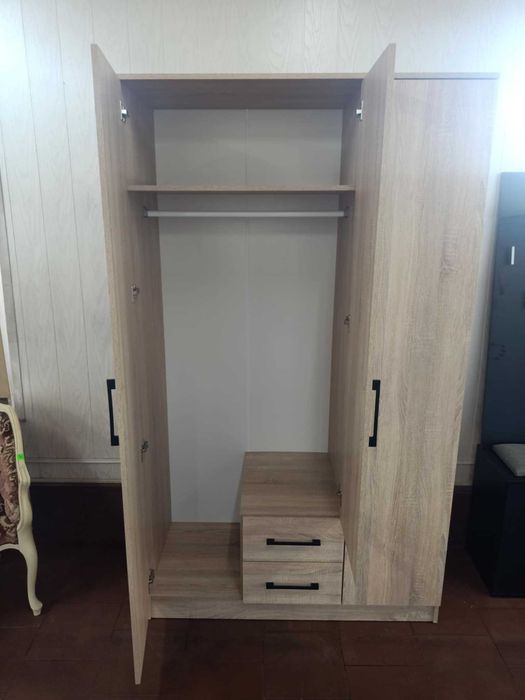 Szafa Romana z lustrem dwie szuflady 205 cm x 120 cm