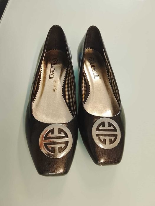 Sapatos senhora Nº 37