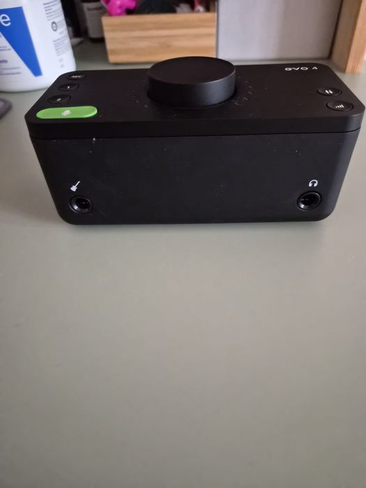 Evo4 2-In/2-Out USB Audio Interface